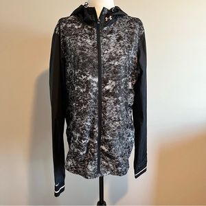 Under Armour Storm1 Hooded Rain Shell - size L